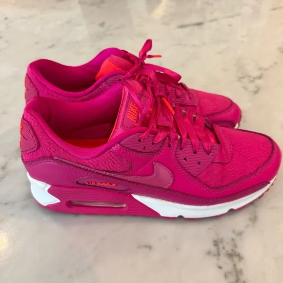 Nike Air Max 90 Valentines Day Pink Women's Sneakers, size 9, EUC - Picture 4 of 4
